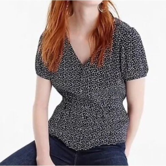 NEW JCREW $78.00 Button-up peplum top in star print Sz6 Navy/White J1462 - Picture 2 of 5